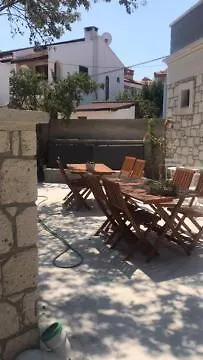 Otel kolaj otel
