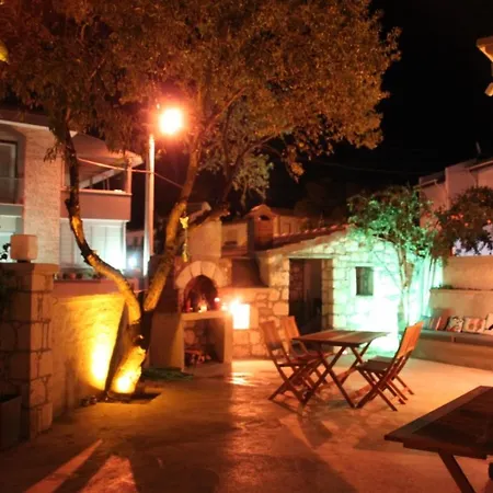 Otel kolaj otel