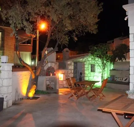 Otel kolaj otel Çeşme